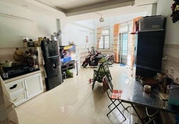 HẺM XE HƠI VÔ NHÀ - 44M2 - 5 TẦNG - AN NINH - CHỈ NHỈNH 6 TỶ