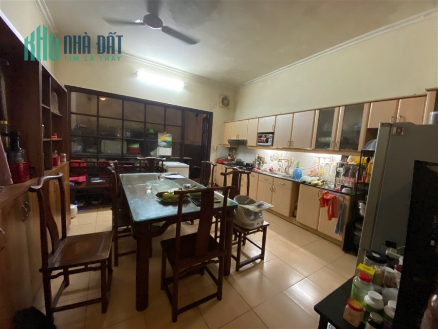 Bán Nhà Phố Cát Linh Quận Đống Đa. 70m Mặt Tiền 5m Nhỉnh 15 Tỷ. Cam Kết Ảnh Thật Mô Tả Chính Xác.