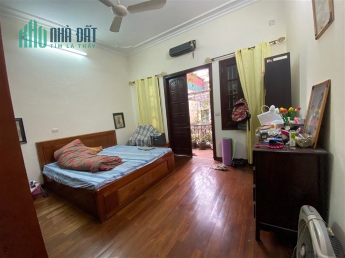 Bán Nhà Phố Cát Linh Quận Đống Đa. 70m Mặt Tiền 5m Nhỉnh 15 Tỷ. Cam Kết Ảnh Thật Mô Tả Chính Xác.