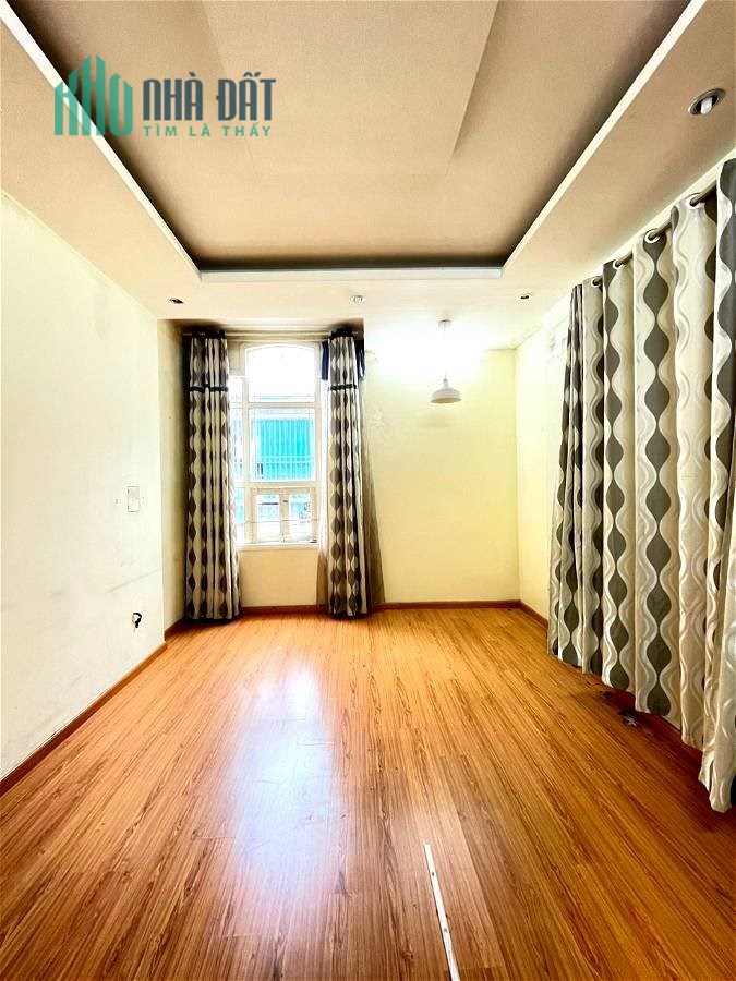 Bán Nhà Phố Phan Phù Tiên Quận Đống Đa. 35m Xây 6 Tầng Mặt Tiền 6.3m Nhỉnh 15 Tỷ. Cam Kết Ảnh Thật