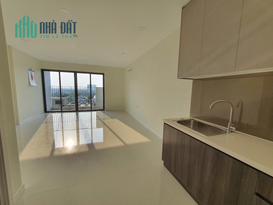 Bán căn OT 37m2 nhà hoàn thiện cơ bản giá 2.2 tỷ chung cư Lavida Plus Quận 7