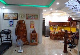 ♪ Nhà Đẹp Âu Cơ chợ Hoà Khánh, Ô tô đậu trong sân, 122m2, 2 tầng, ngang 7, dưới 3 tỷ
