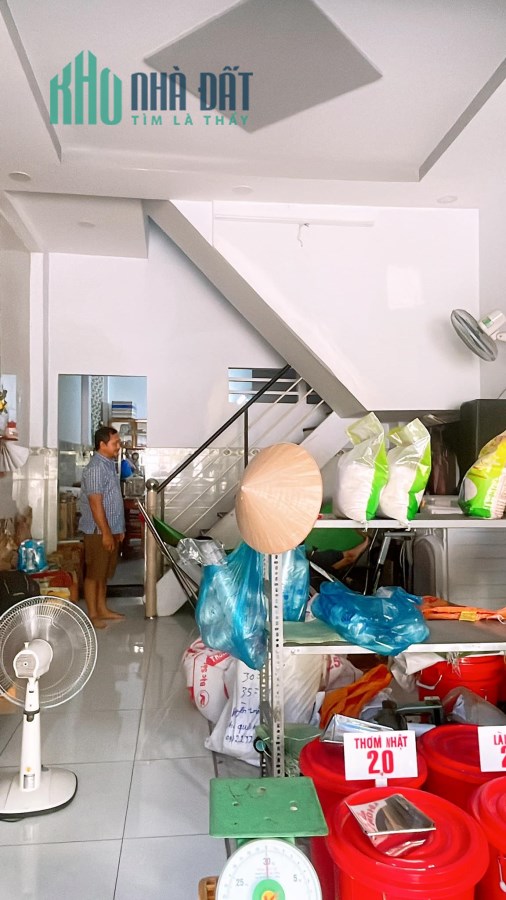 MẶT TIỀN KINH DOANH ĐƯỜNG 12M- TÂN PHÚ-VỈA HÈ 3M SỐ NHÀ THẦN TÀI- CHỈ NHỈNH 6 TỶ