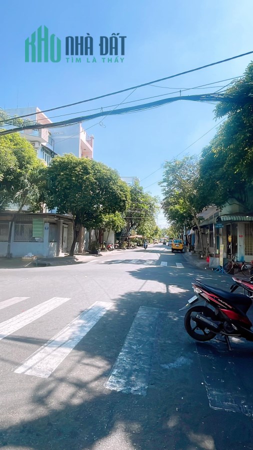 MẶT TIỀN KINH DOANH ĐƯỜNG 12M- TÂN PHÚ-VỈA HÈ 3M SỐ NHÀ THẦN TÀI- CHỈ NHỈNH 6 TỶ