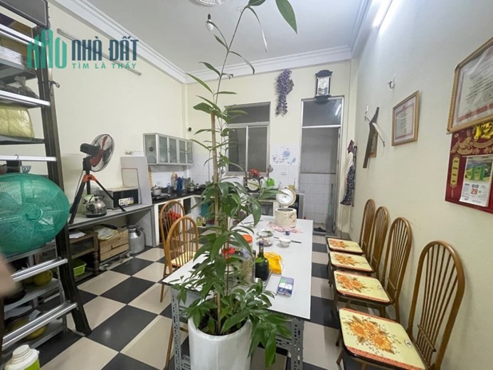 Bán nhà Khuyến Lương, Trần Phú, phân lô ô tô đỗ cửa, vỉa hè kinh doanh 56 m2, 6 tỷ 400