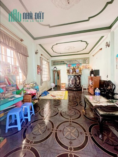 NHÀ 3 TẦNG ĐÚC BTCT - NGAY GÒ DẦU - TÂN PHÚ - HẺM XE HƠI - DT LỚN 137M2 - NGANG HƠN 7M - SÂN VƯỜN