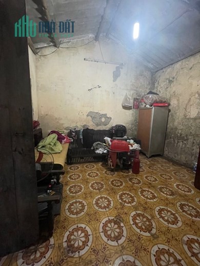 Bán đất Khuyến Lương, Trần Phú, tặng nhà cấp 4 làm kho, ô tô đỗ cửa 54 m2, 5 tỷ 700