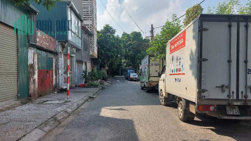Bán đất Khuyến Lương, Trần Phú, tặng nhà cấp 4 làm kho, ô tô đỗ cửa 54 m2, 5 tỷ 700