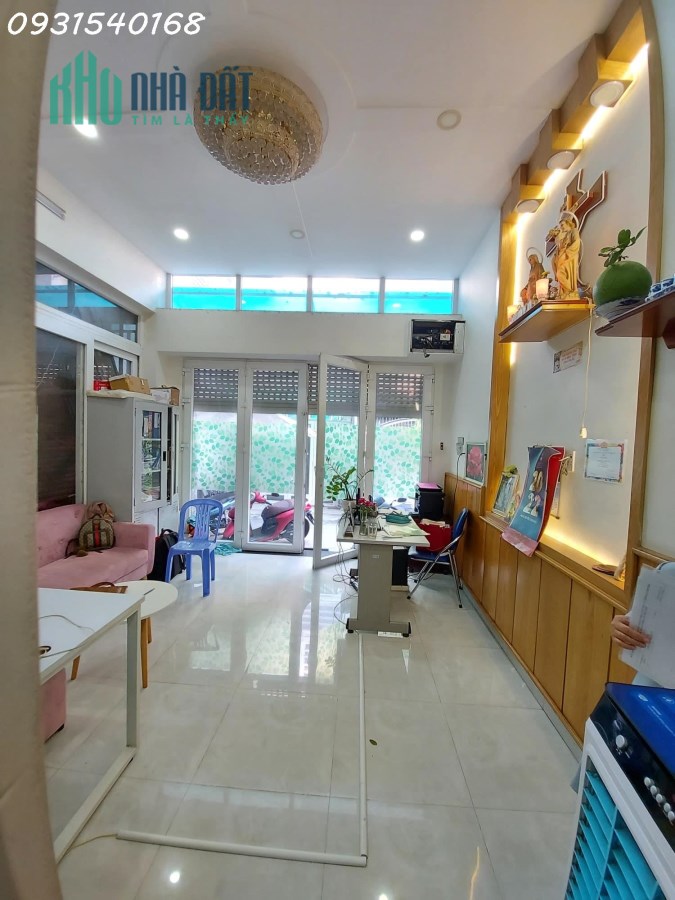 TÂY THẠNH - TÂN PHÚ - NHÀ 4 TẦNG - HẺM 5M - VỊ TRÍ CỰC ĐẸP - 4.5x 12M, GIÁ 5.5 TỶ