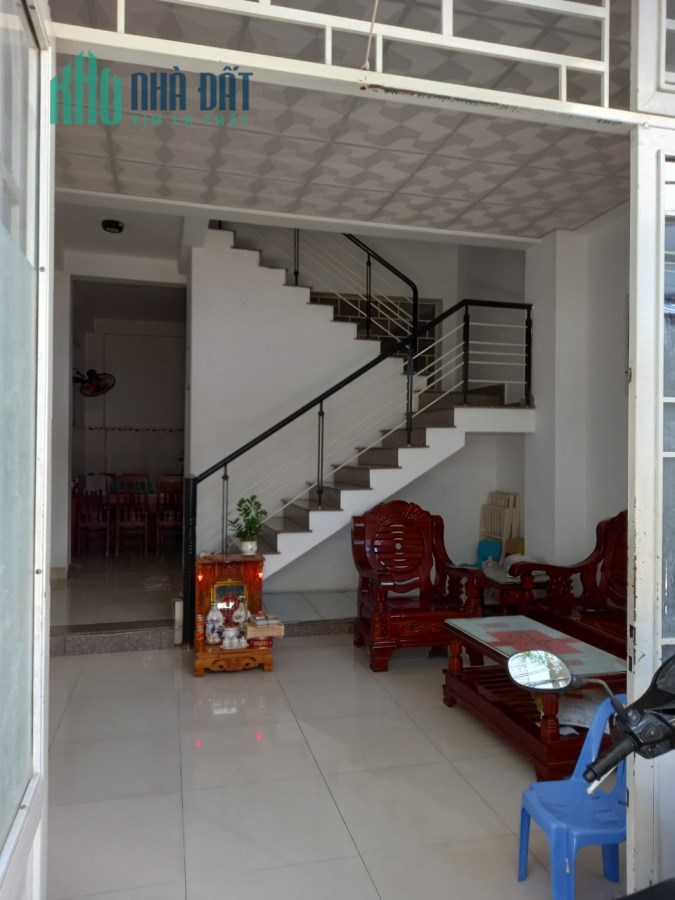 ♪ Nhà kiệt 3m Núi Thành, cách đường 60m, 49m2 2 tầng, 3.35 tỷ