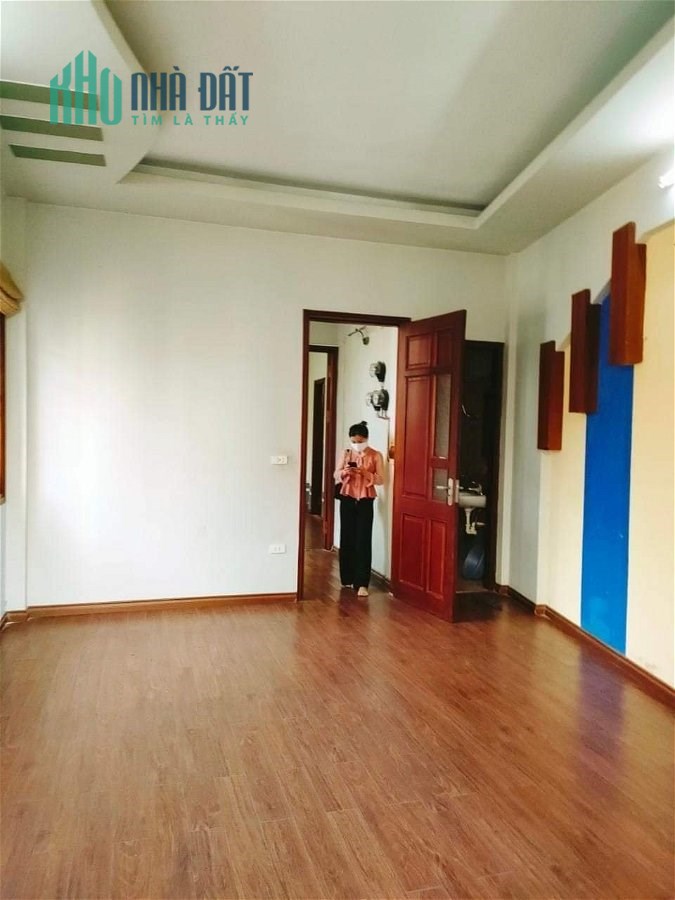 Bán Nhà Phố Tôn Đức Thắng Quận Đống Đa. 61m Mặt Tiền 4m Nhỉnh 14 Tỷ. Cam Kết Ảnh Thật Mô Tả Chính