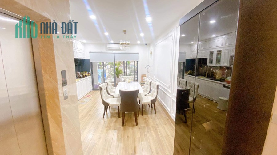 Bán phân lô Trần Quang Diệu ô tô tránh thang máy 49.5m 6 tầng MT4.1m giá 16.2 tỷ