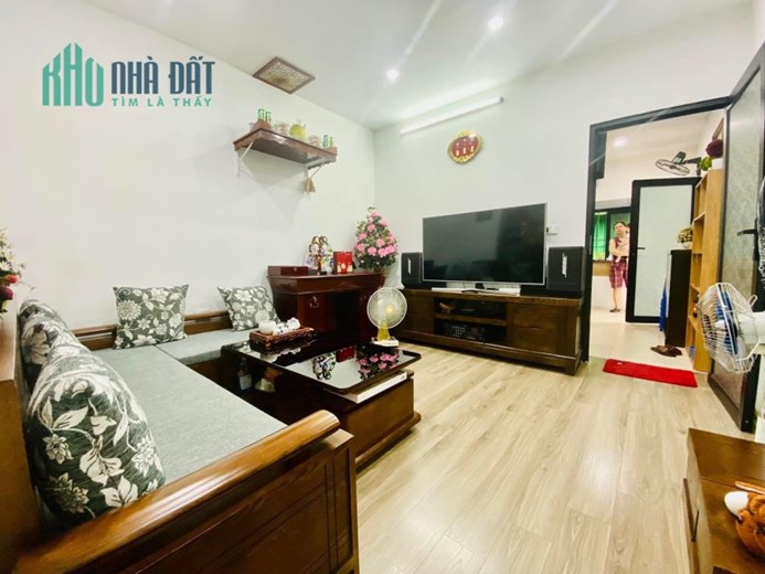 💥Lô Góc Tập thể Hoàng Ngọc Phách 68m, 2PN, Nội thất đẹp, Ô tô đỗ dưới, 2.45 tỷ💥