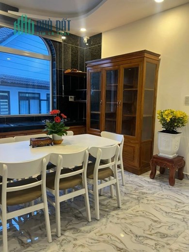 Cho thuê Villa Mai Hắc Đế 14tr - P6 - Đà Lạt