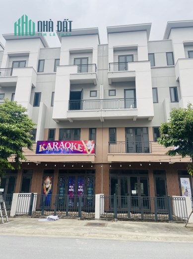 Shophouse 75m2 xây 4 tầng. Chỉ cần 2 đã sở hữu, ngân hàng hỗ trợ 2 năm không lãi suất.