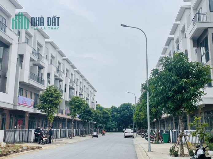Shophouse 75m2 xây 4 tầng. Chỉ cần 2 đã sở hữu, ngân hàng hỗ trợ 2 năm không lãi suất.