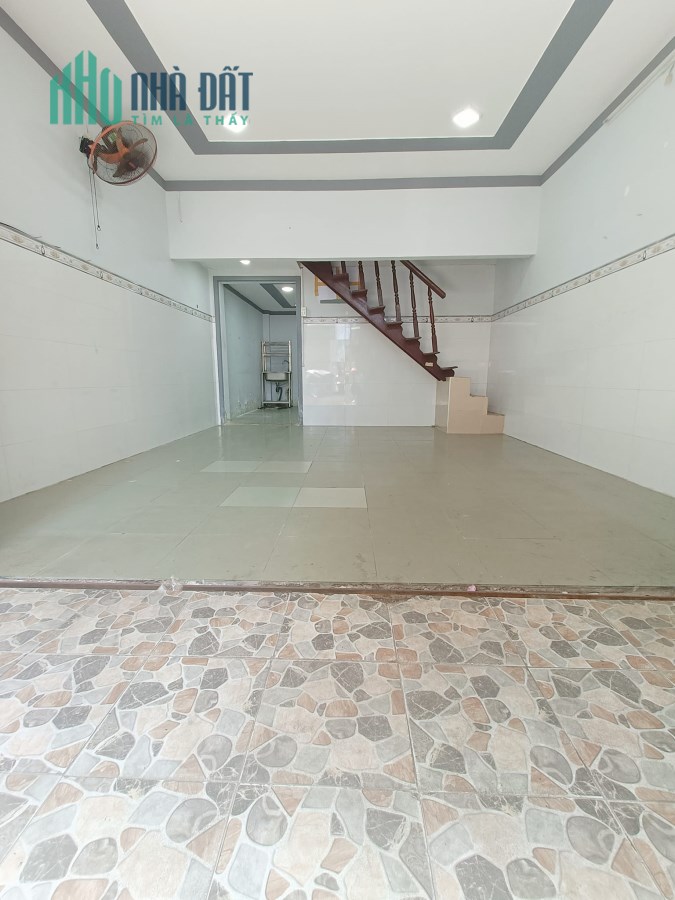 NHÀ 2 TẦNG HẺM XE HƠI CHIẾN LƯỢC, THÔNG HƯƠNG LỘ 2, 4x10M - CHỈ 3 TỶ 150TR TL