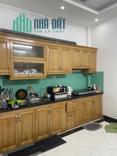 Bán nhà Lĩnh Nam- Tây Trà 42m 5 tầng chào chỉ 3.7 tỷ