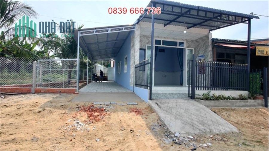 SIÊU PHẨM NHÀ GIÁ RẺ - GẦN CHỢ & TRƯỜNG HỌC