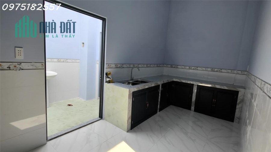NHÀ GIÁ RẺ - GẦN CHỢ & TRƯỜNG HỌC - 820 TRIỆU