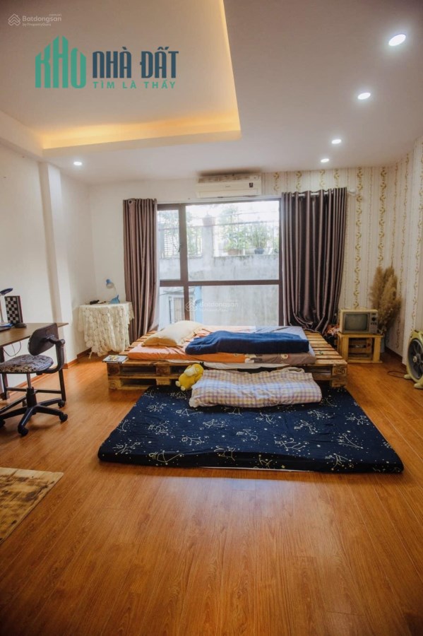 4.6 tỷ! Ngôi nhà hiện đại 5 tầng, Thanh Xuân - tiện nghi đẳng cấp!
