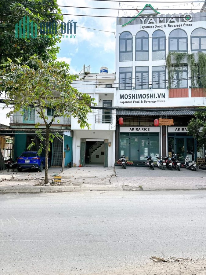 Mặt tiền kinh doanh Huỳnh Tấn Phát Q7 Ngang 4x7 đúc 4 tấm giá hơn 3 tỷ - 2 ôtô đậu trước nhà  bank
