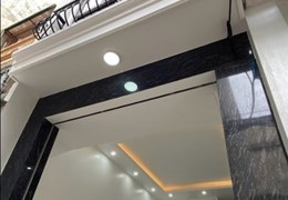 Trung tâm quận Thanh Xuân.  Bán nhà Vũ Trọng Phụng. 46m2 x 5 Tầng. PHÂN LÔ. GẦN PHỐ. Nhỉnh 6 Tỷ.