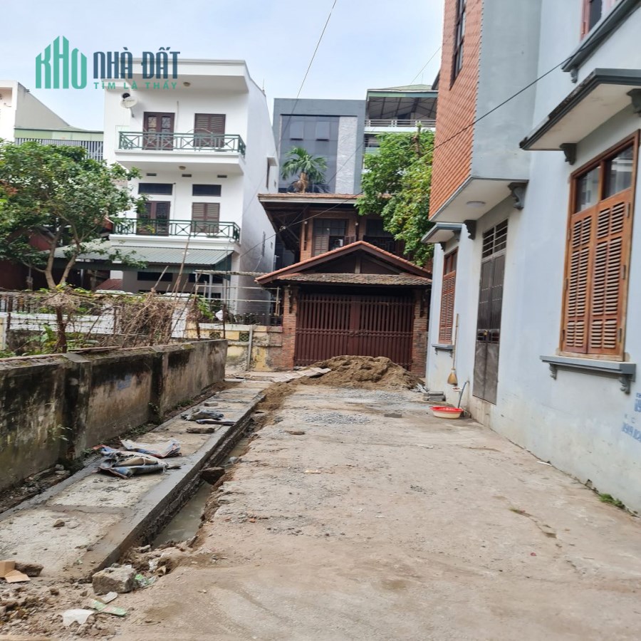 43m2 đất Kim Sơn Lệ Chi, Gia Lâm, Hà Nội. Ô tô vào nhà. Chỉ 1 tỷ x. Lh 0989894845