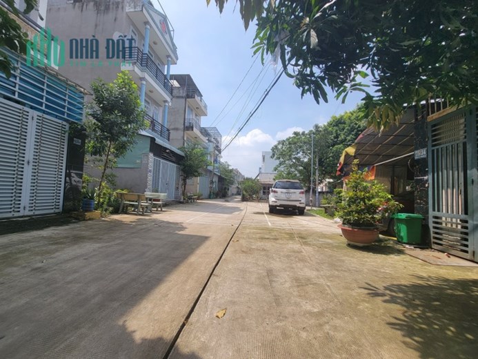 THẠNH XUÂN QUẬN 12 NHÀ 1 TRỆT 1 LẦU- 4PN- 76M2 CHỈ 3.3 TỶ TL