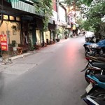 Bán Nhà Mặt Phố Nghi Tàm Quận Tây Hồ. 35m Xây 5 Tầng Nhỉnh 10 Tỷ. Cam Kết Ảnh Thật Mô Tả Chính Xác.