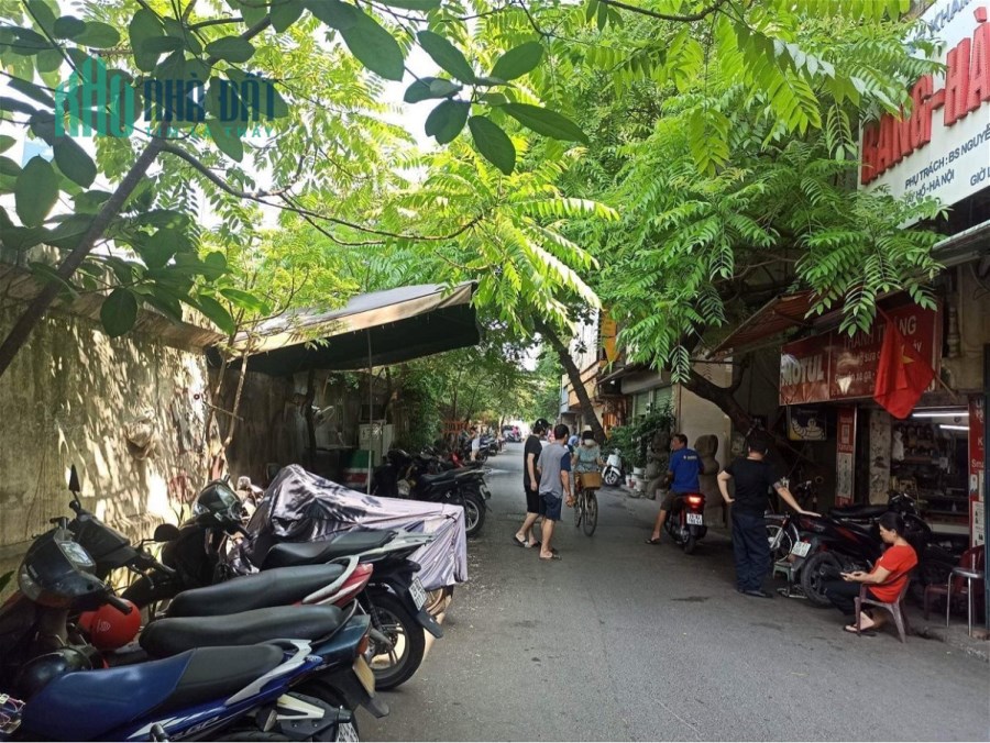 Bán Nhà Mặt Phố Nghi Tàm Quận Tây Hồ. 35m Xây 5 Tầng Nhỉnh 10 Tỷ. Cam Kết Ảnh Thật Mô Tả Chính Xác.