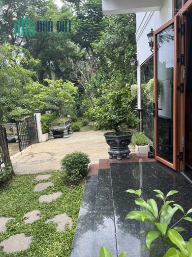 Nhanh tay siêu phẩm biệt thự sân vườn đường số 4 (Lò Lu) Quận 9, TP. Thủ Đức, Hồ Chí Minh