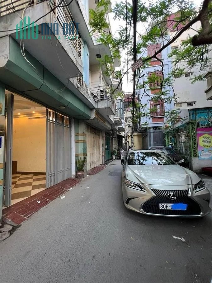 Bán Nhà Phố Phương Mai Quận Đống Đa. 40m Xây 5 Tầng Mặt Tiền 4.2m Nhỉnh 10 Tỷ. Cam Kết Ảnh Thật Mô