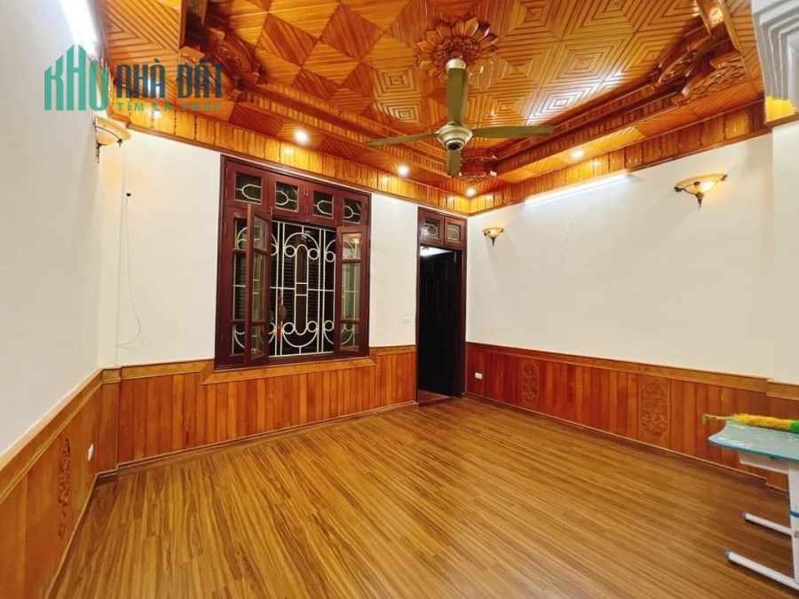 Bán Nhà Phố Dương Quảng Hàm Quận Cầu Giấy. 57m Xây 5 Tầng Mặt Tiền 4.1m Nhỉnh 10 Tỷ. Cam Kết Ảnh