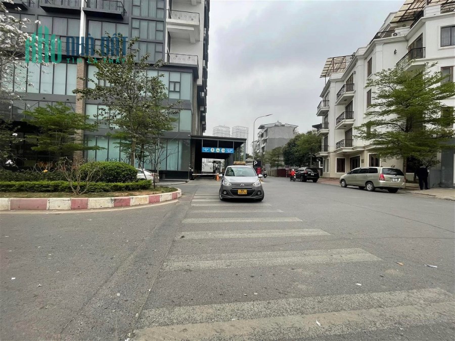 Bán Đất Phố Lạc Long Quận Quận Tây Hồ. 52m Nhỉnh 12 Tỷ. Cam Kết Ảnh Thật Mô Tả Chính Xác. Chủ Muốn