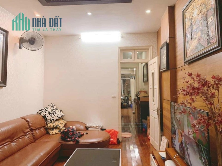 Bán Nhà Phố Phạm Ngọc Thạch Quận Đống Đa. 57m Xây 5 Tầng Nhỉnh 14 Tỷ. Cam Kết Ảnh Thật Mô Tả Chính