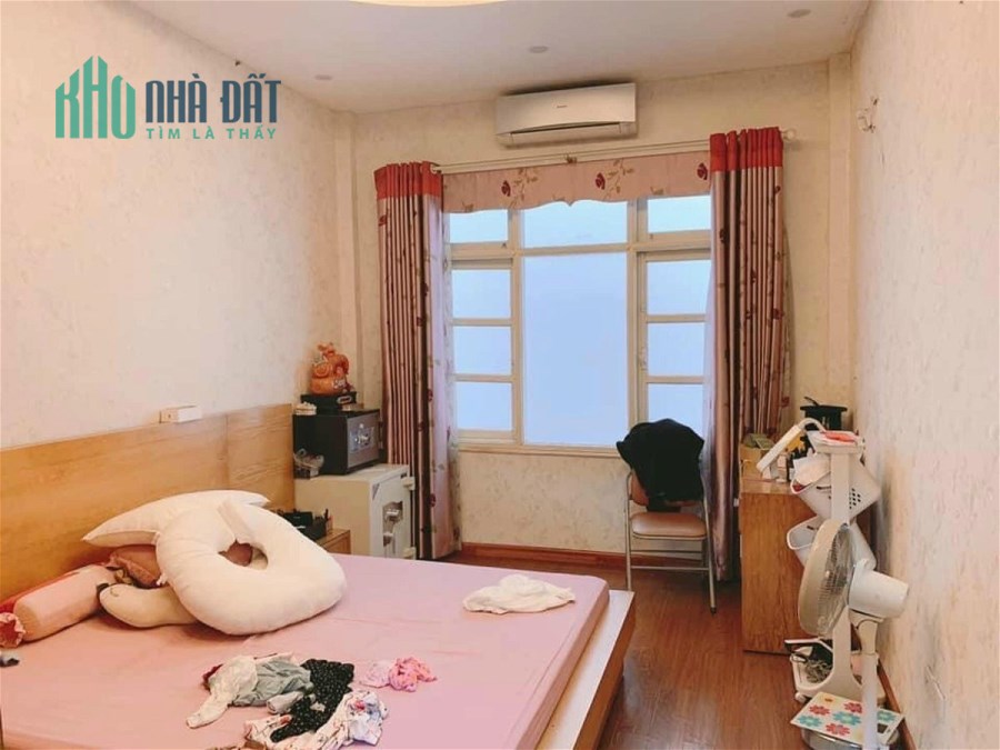 Bán Nhà Phố Phạm Ngọc Thạch Quận Đống Đa. 57m Xây 5 Tầng Nhỉnh 14 Tỷ. Cam Kết Ảnh Thật Mô Tả Chính