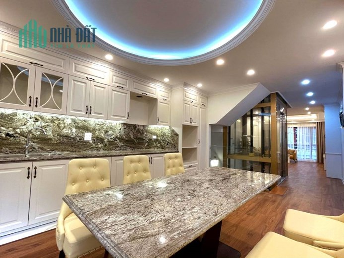 Bán Nhà Phố Dương Quảng Hàm Quận Cầu Giấy. 62m Xây 7 Tầng Mặt Tiền 4.25m Nhỉnh 12 Tỷ. Cam Kết Ảnh