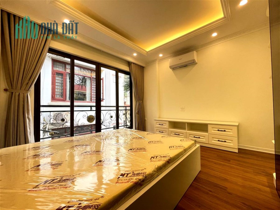 Bán Nhà Phố Dương Quảng Hàm Quận Cầu Giấy. 62m Xây 7 Tầng Mặt Tiền 4.25m Nhỉnh 12 Tỷ. Cam Kết Ảnh