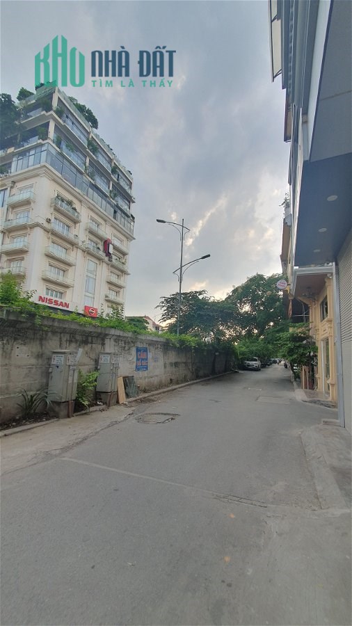 Bán Nhà Mặt Phố Nghi Tàm Quận Tây Hồ. 60m Xây 5 Tầng Mặt Tiền 6m Nhỉnh 15 Tỷ. Cam Kết Ảnh Thật Mô