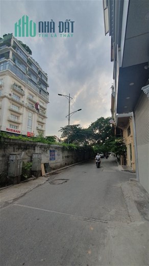Bán Nhà Mặt Phố Nghi Tàm Quận Tây Hồ. 60m Xây 5 Tầng Mặt Tiền 6m Nhỉnh 15 Tỷ. Cam Kết Ảnh Thật Mô