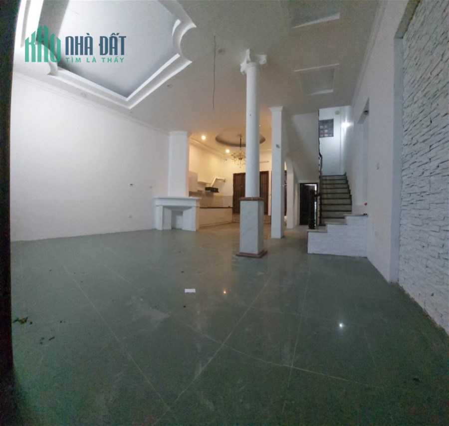 Bán Nhà Phố Nghi Tàm Quận Tây Hồ. 55m 5 Tầng Mặt Tiền 6m Nhỉnh 12 Tỷ. Cam Kết Ảnh Thật Mô Tả Chính