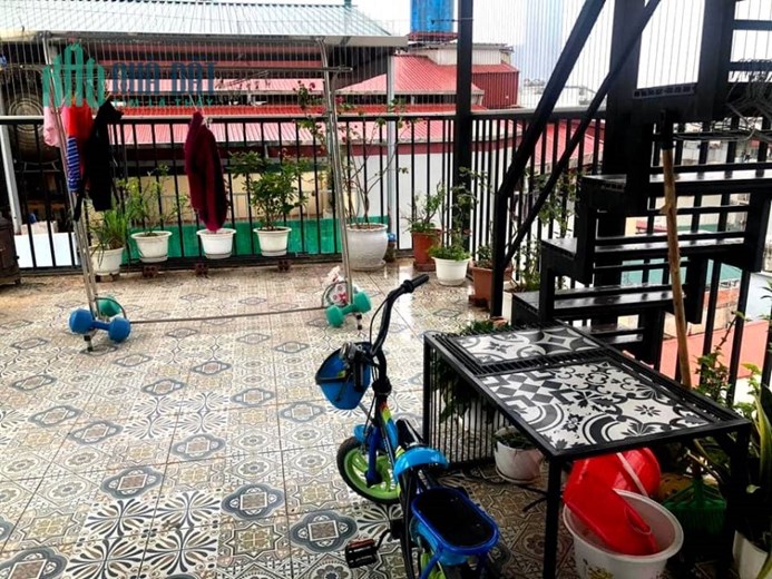 73m 8 Tầng Mặt Tiền 5m Nhỉnh 10 Tỷ Phố Dương Quảng Hàm Cầu Giấy. Căn Hộ Dòng Tiền Homestay 37