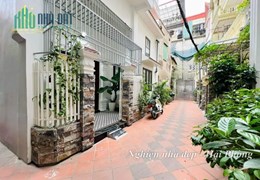 Bán nhà ngõ 152 Chợ Hàng vị trí cực nông, 48m 3 tầng GIÁ 3.39 tỉ lô góc