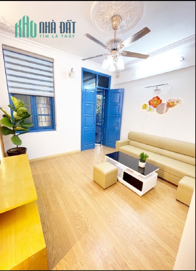 Bán gấp CHCC Lucky Bắc Hà-Phạm Văn Đồng 55m2-2 tỉ hơn-nhà đẹp-nội thất đẳng cấp