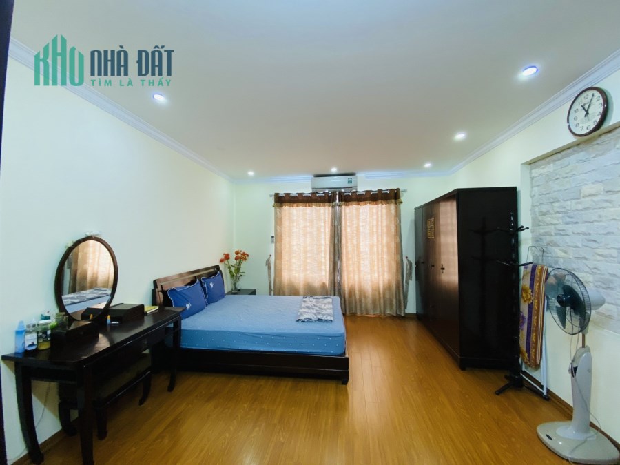Mặt Hồ Văn Chương siêu hiếm ôtô đỗ ngày đêm  KD vô đối 33m 6Tg MT 4,2m hơn 9 tỷ LHCC.