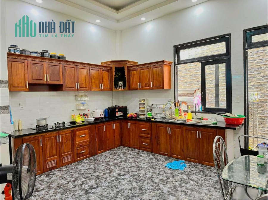 6 TỶ ,7PN, CHDV,GÒ VẤP,100M2,4 TẦNG, THU NHẬP 250TR/NĂM, HOÀN CÔNG ĐỦ