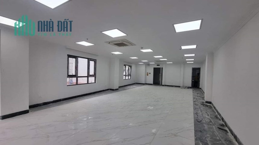 HOÀNG QUÔC VIỆT CẦU GIẤY SÁT PHỐ VỈ HÈ ÔTÔ KINH DOANH >40TỶ 130M 8T