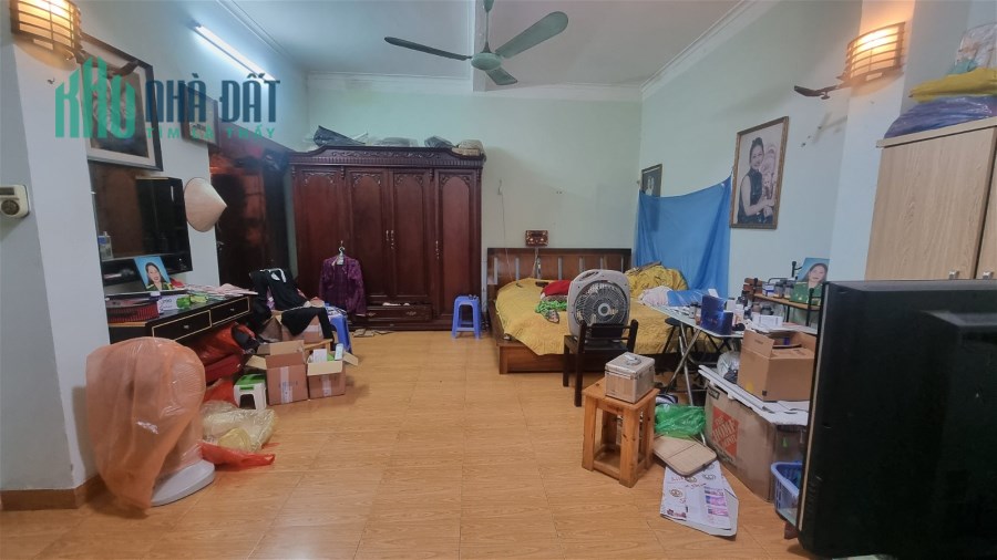 Bán Đất Tặng Nhà Phố Đông Tác Quận Đống Đa. 116m Mặt Tiền 5.6m Nhỉnh 11 Tỷ. Cam Kết Ảnh Thật Mô Tả