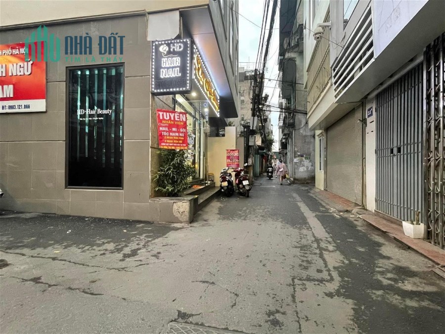 Bán Nhà Phố Lạc Long Quân Quận Tây Hồ. 72m Mặt Tiền 8.2m Nhỉnh 11 Tỷ. Cam Kết Ảnh Thật Mô Tả Chính